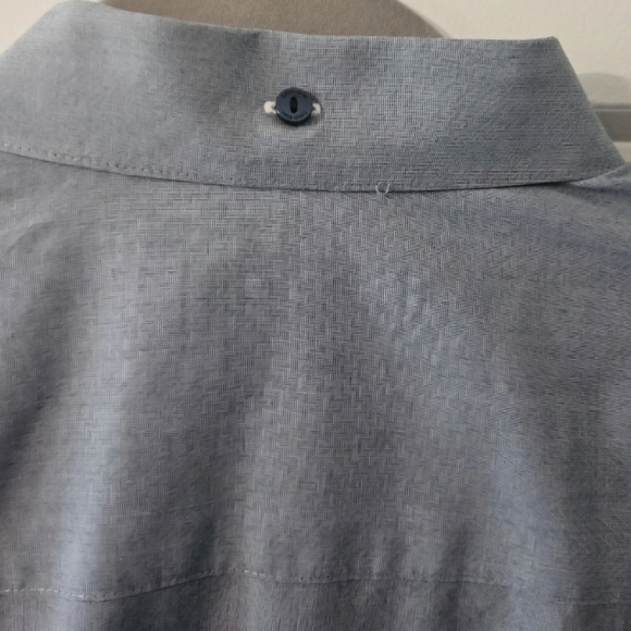 CALVIN KLEIN mens long sleeve dress shirt SIZE LARGE SLIM FIT color BLUE ... - Picture 8 of 9